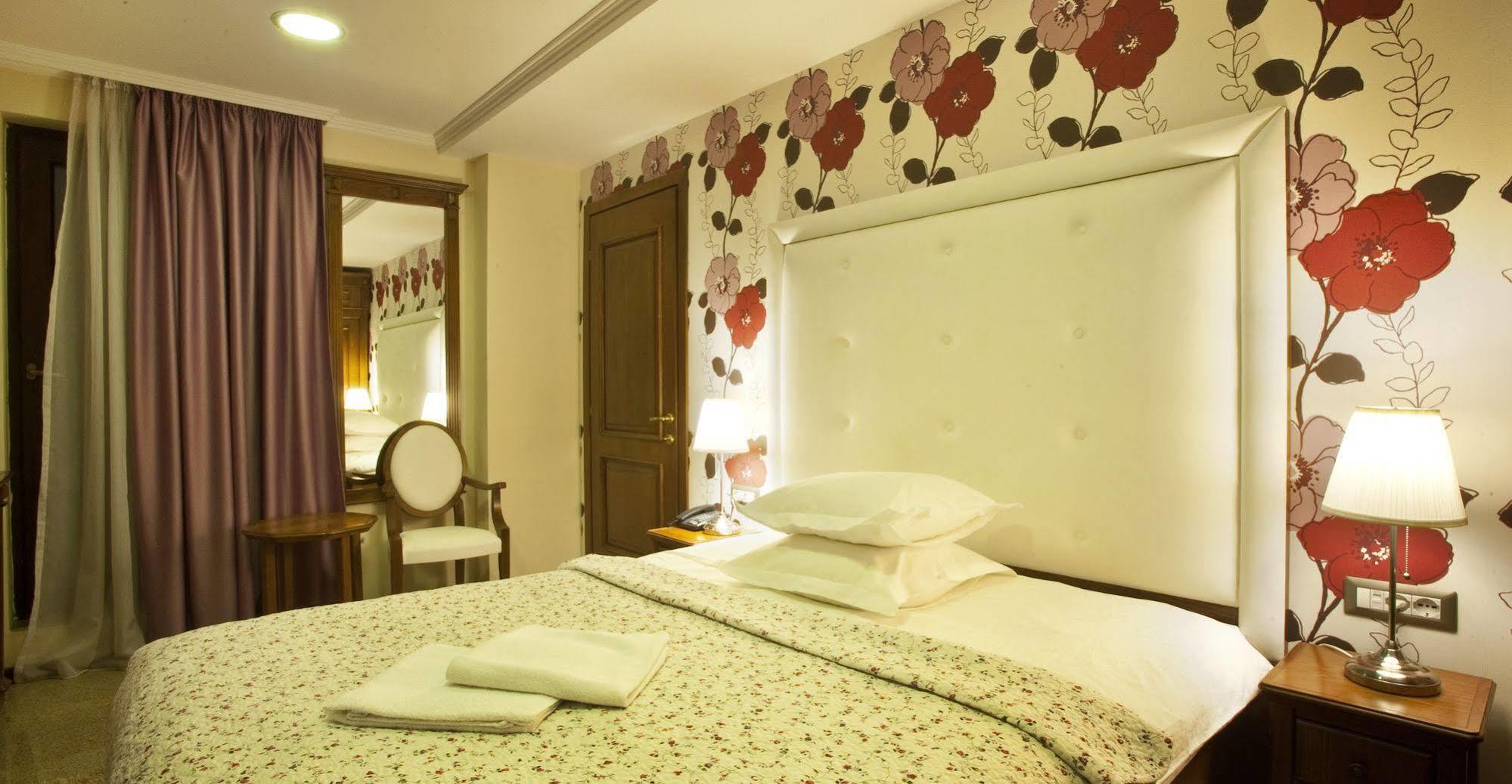 Dbh Bucharest Hotel Exterior photo